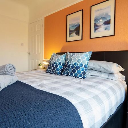 Strawberry Fields House - Air Host & Stay - 3 Bedroom Liverpool Esterno foto